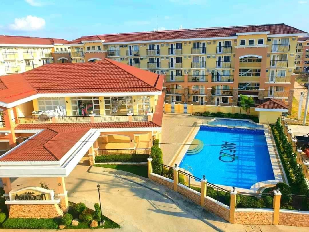 Apartament Arezzo Davao Near Sm Lanang & Airport Zewnętrze zdjęcie