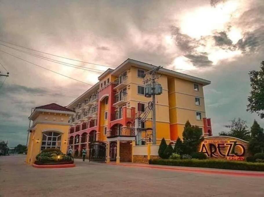 Apartament Arezzo Davao Near Sm Lanang & Airport Zewnętrze zdjęcie
